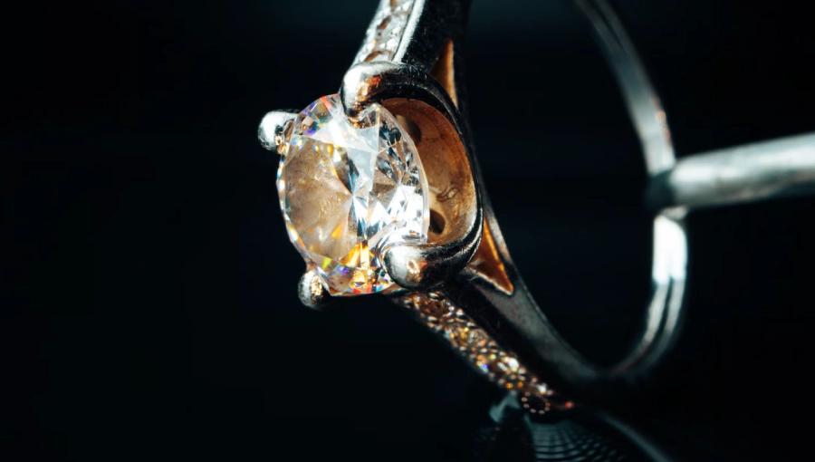 yellow diamond ring