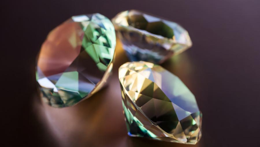 Environmental and eco claims for lab diamonds visual guide showing fact-checking process