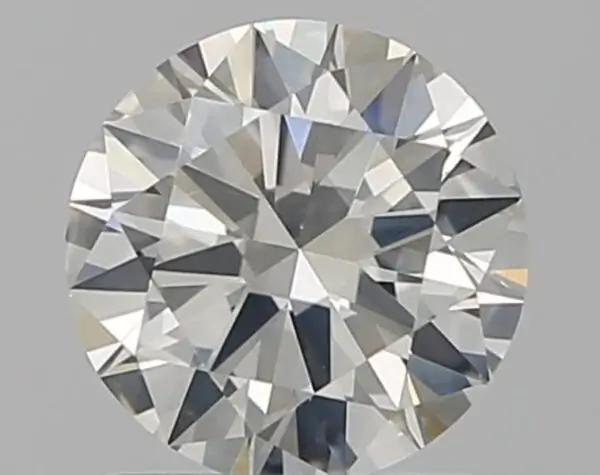 Round brilliant diamond reference with faint fluorescence