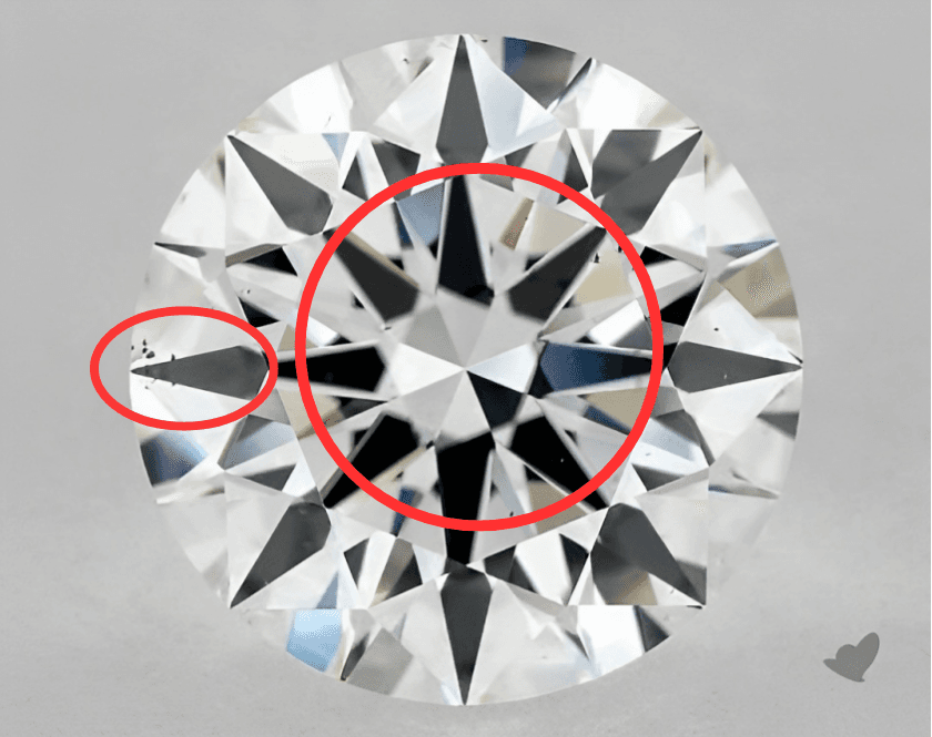 A bad VS2 diamond flaw.