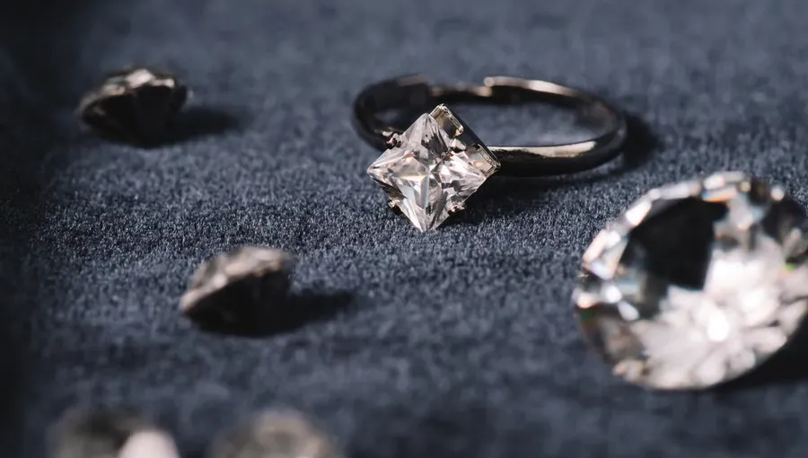 best specs for natural diamonds by budget